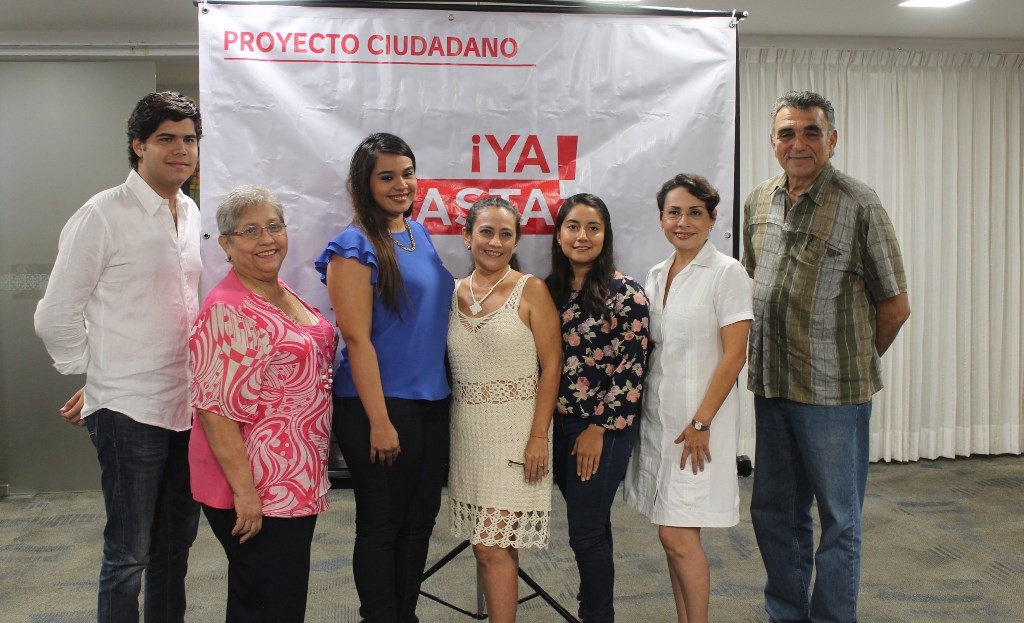 Presentan el proyecto "Ya Basta"