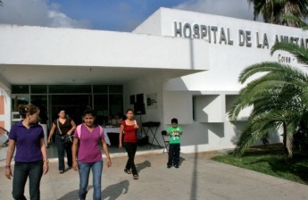 Buena atención con recursos limitados: Hospital de la Amistad.