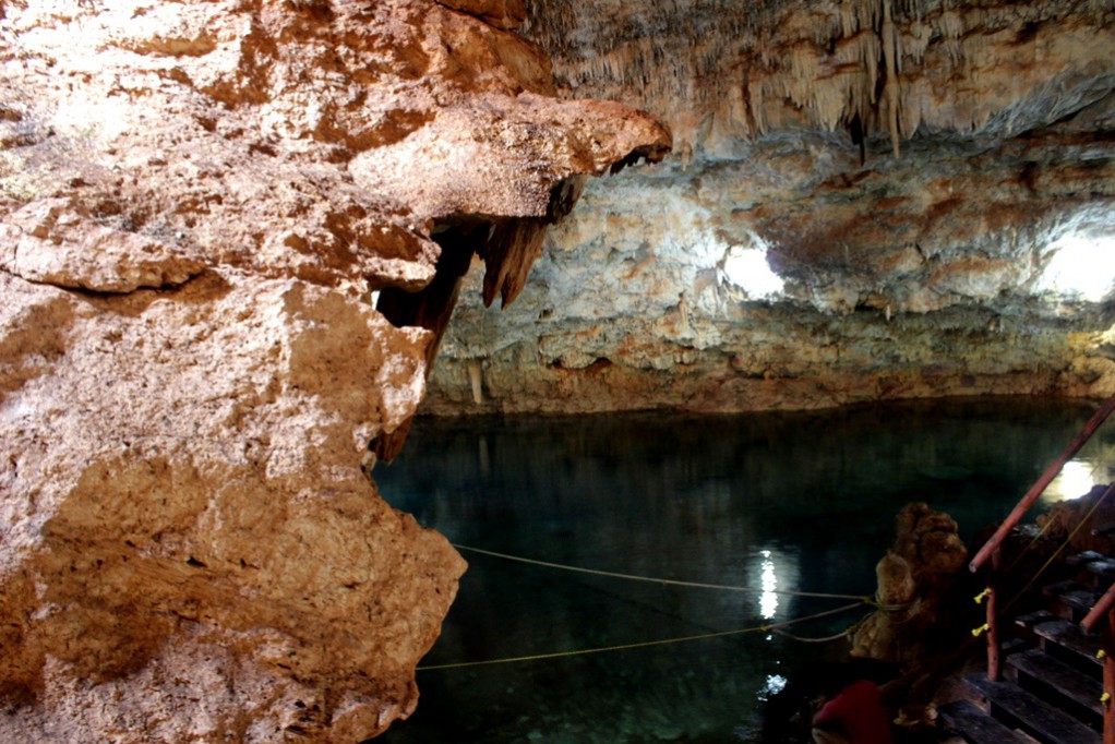 Cenote Pueblo Fantasma, opción de aventura familiar