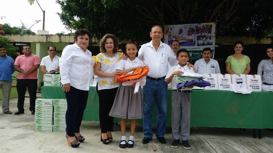 Más de 13 mil paquetes de útiles escolares se distribuyen en Tizimín