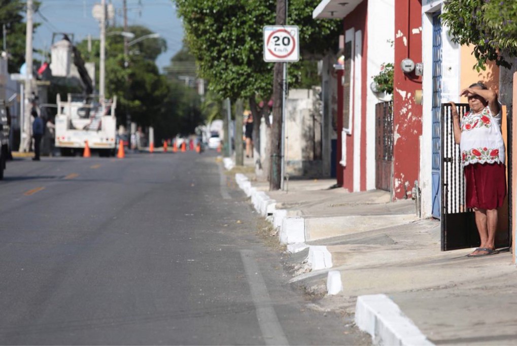 Repavimentan calles en la Dolores Otero
