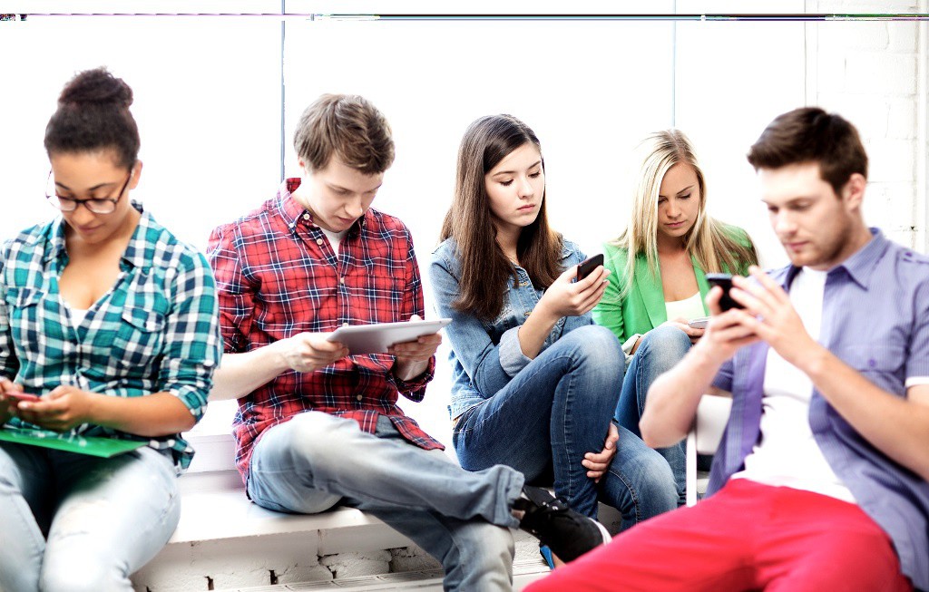 Tecnología e internet, nuevas adicciones entre los jóvenes