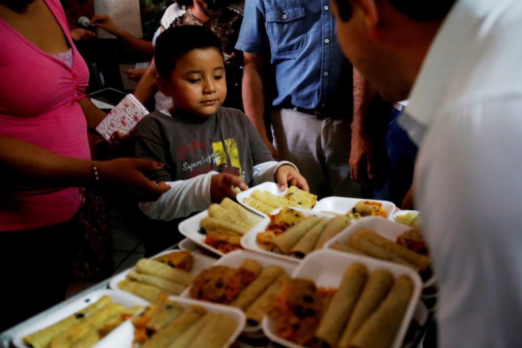 Comedores del Bienestar siguen beneficiando a más familias