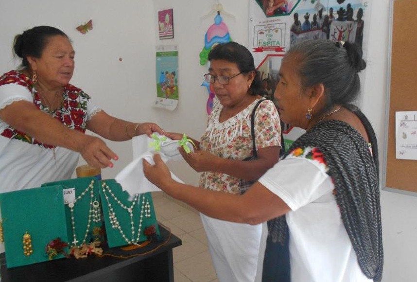 Inician talleres en Espita para adultos mayores