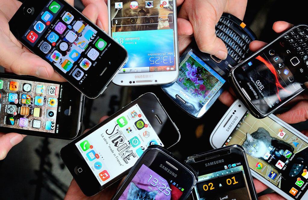 Legisladores gastan más de 28 millones de pesos en telefonía celular