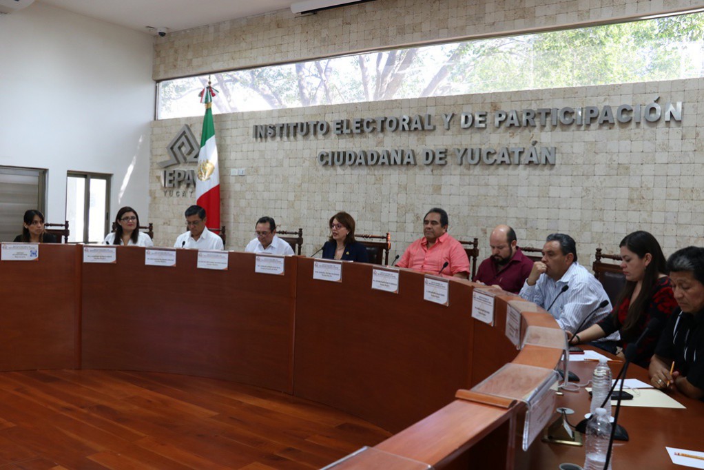 Avanzan candidaturas independientes en Yucatán