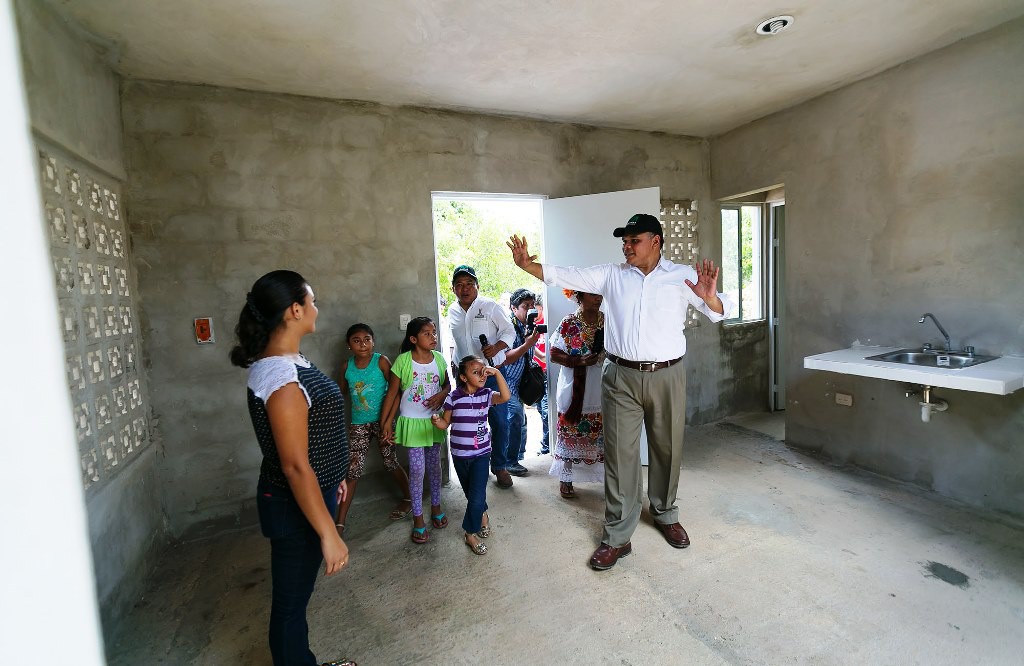 Acciones de vivienda, en todo el  Estado