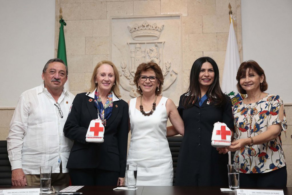 Ayuntamiento contribuye con la Cruz Roja