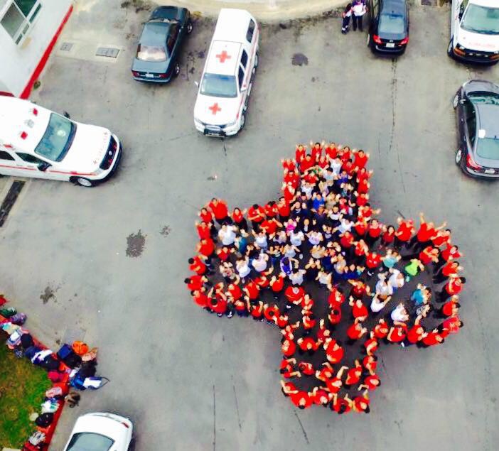 Celebran 155 aniversario de la Cruz Roja