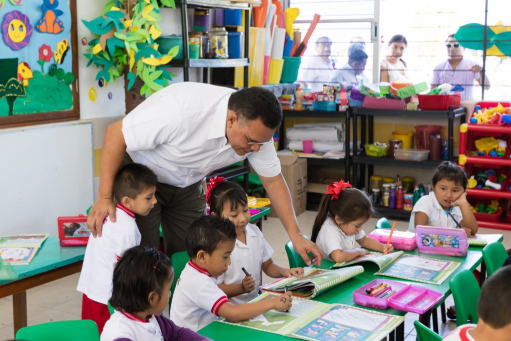 Yucatán aumenta su infraestructura educativa