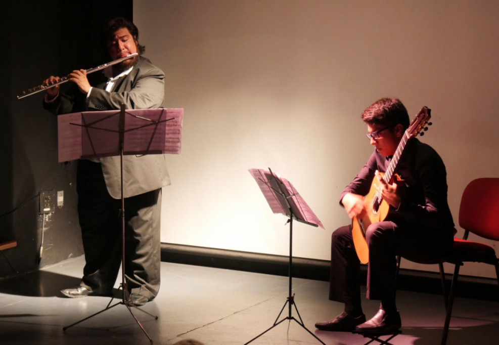 Binomio de músicos ofrecerá concierto de flauta y guitarra 