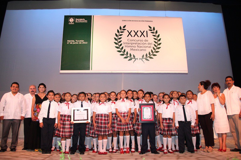 Finaliza fase estatal del XXXI Concurso de Interpretación del Himno Nacional Mexicano en el nivel primaria