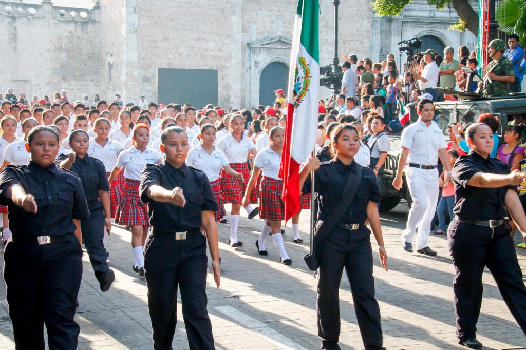 Participarán más de 3 mil estudiantes en desfile