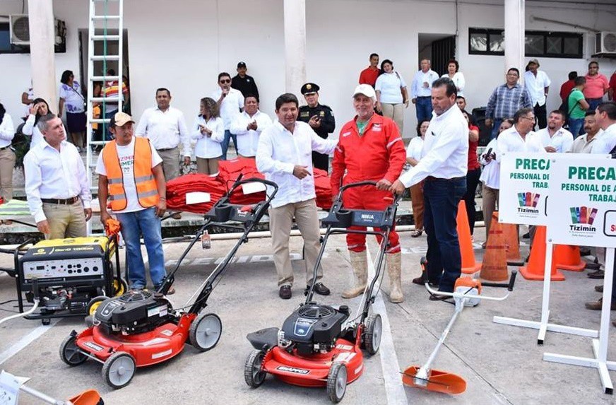 Dotan de herramientas a cuadrillas de trabajadores del ayuntamiento de Tizimín