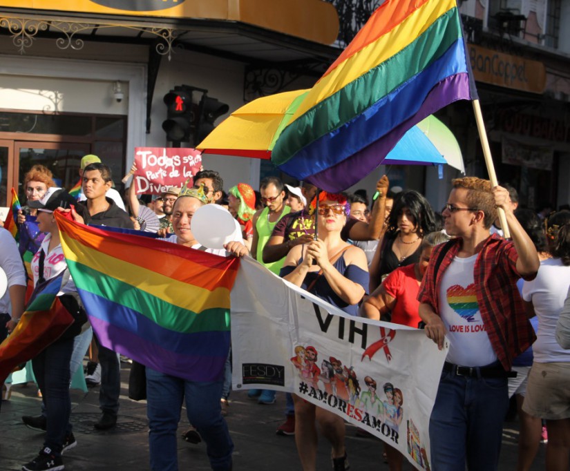 Diputados NO irán a la Marcha LGBTTI