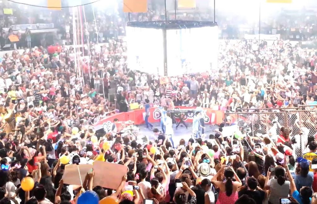 Presentan cartelera del Palenque para la Feria Xmatkuil