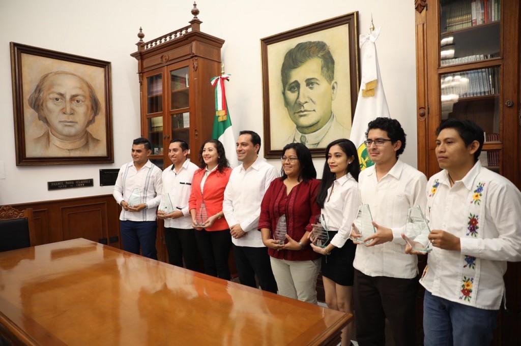 Destacan talento de los “Premio estatal de la Juventud”