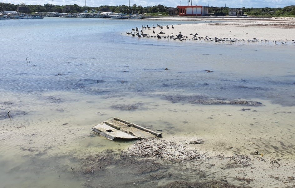 Pescadores de el cuyo con problemas de acceso al puerto de abrigo