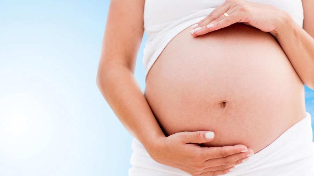 ¿Cómo cuidar la salud de una mujer embarazada?