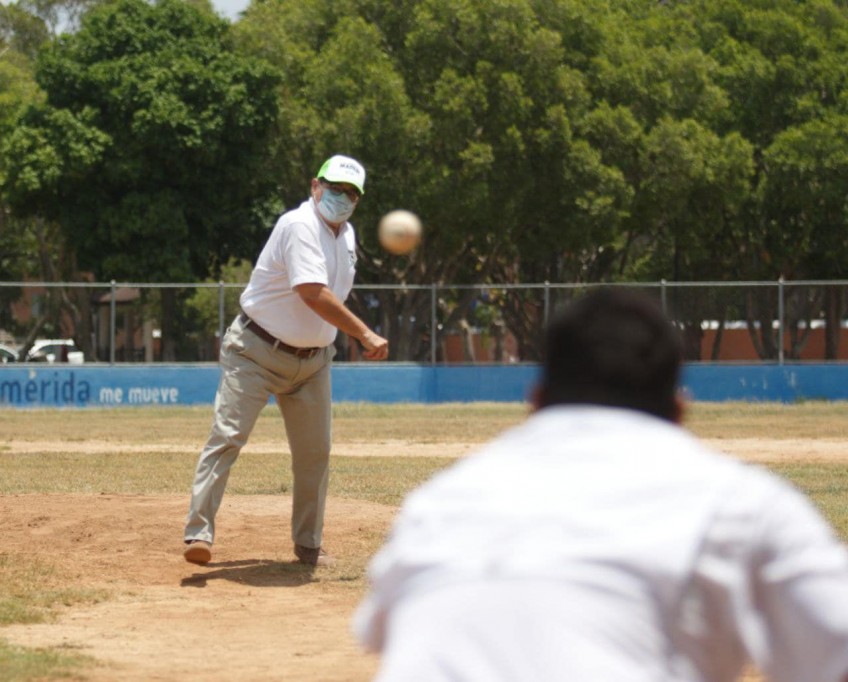 Proponen construir 30 campos de beisbol infantil en Mérida