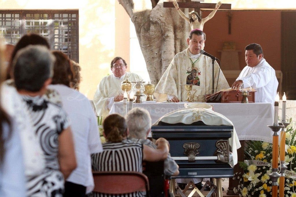 Registran 3 decesos de sacerdotes por Covid-19 en Yucatán