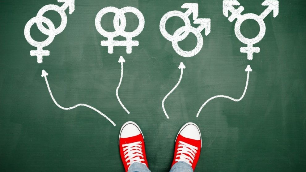 Buscan que adolescentes puedan elegir su identidad de género