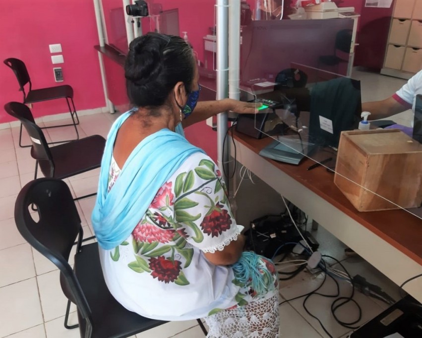 INE exhorta a yucatecos a renovar hasta 130 mil credenciales
