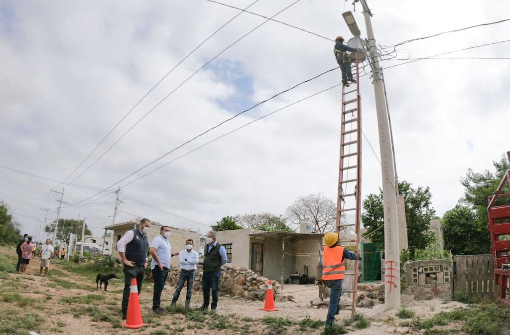 Impulsan obras para mejorar las condiciones de vida en Mérida