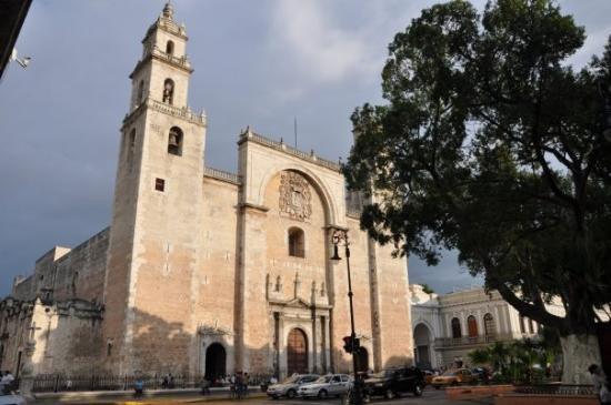 Reúnen información de la Catedral en caso que aspire a candidatura de la ONU