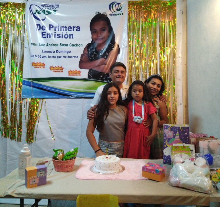 “Noticieritos” así fue la fiesta de la niña que celebró su cumpleaños con la temática de Cadena RASA