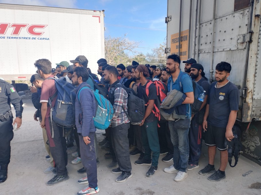 De acuerdo con la Guardia Nacional, los migrantes asegurados en Yucatán estaban “en tránsito”