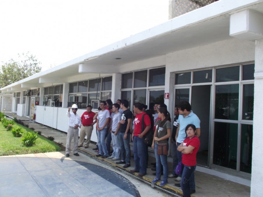 PEMEX recibe la visita de alumnos de la Universidad Mesoamericana de San Agustín