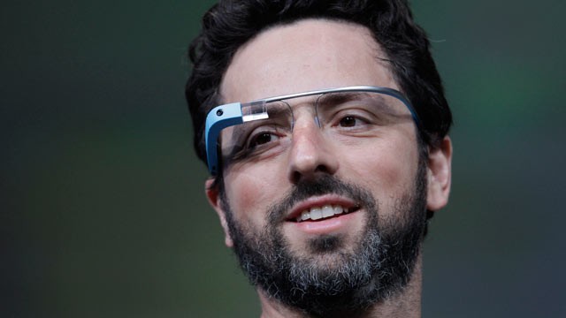 Aparece el primer tuit enviado desde Google Glass