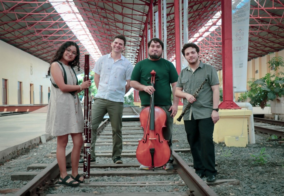 Sinfónica de la UNAY presenta “Gala de solistas” con oboe, fagot y violonchelo Sinfónica de la UNAY presenta “Gala de solistas” con oboe, fagot y violonchelo