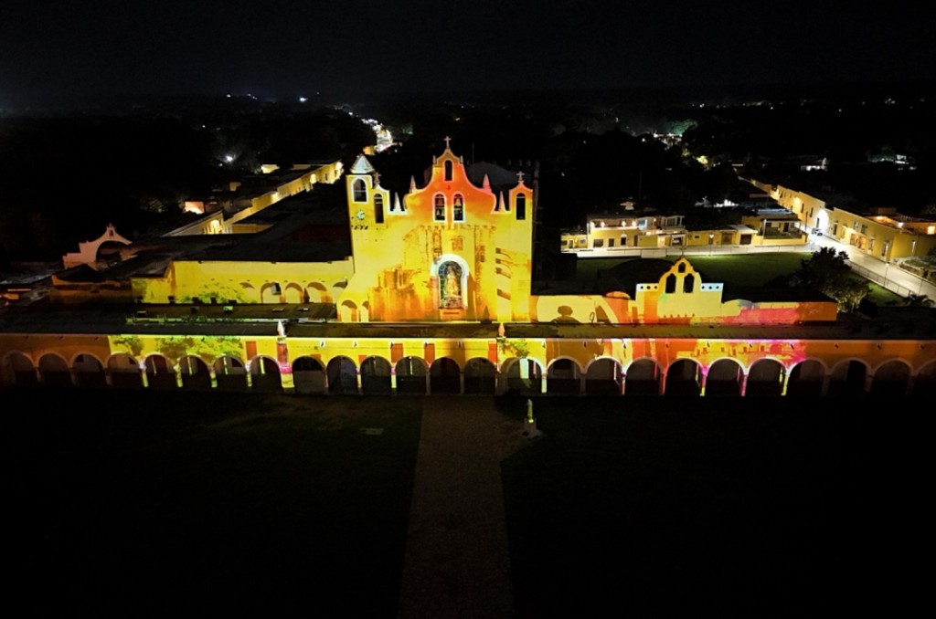 “Senderos de Luz”, videomapping que enaltece la grandeza de Izamal