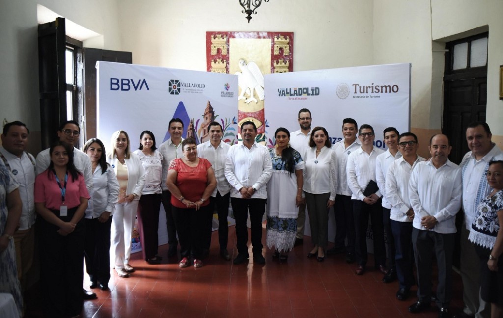 Inicia “Avanzamos por México” en Valladolid, para transformar el turismo Inicia “Avanzamos por México” en Valladolid, para transformar el turismo