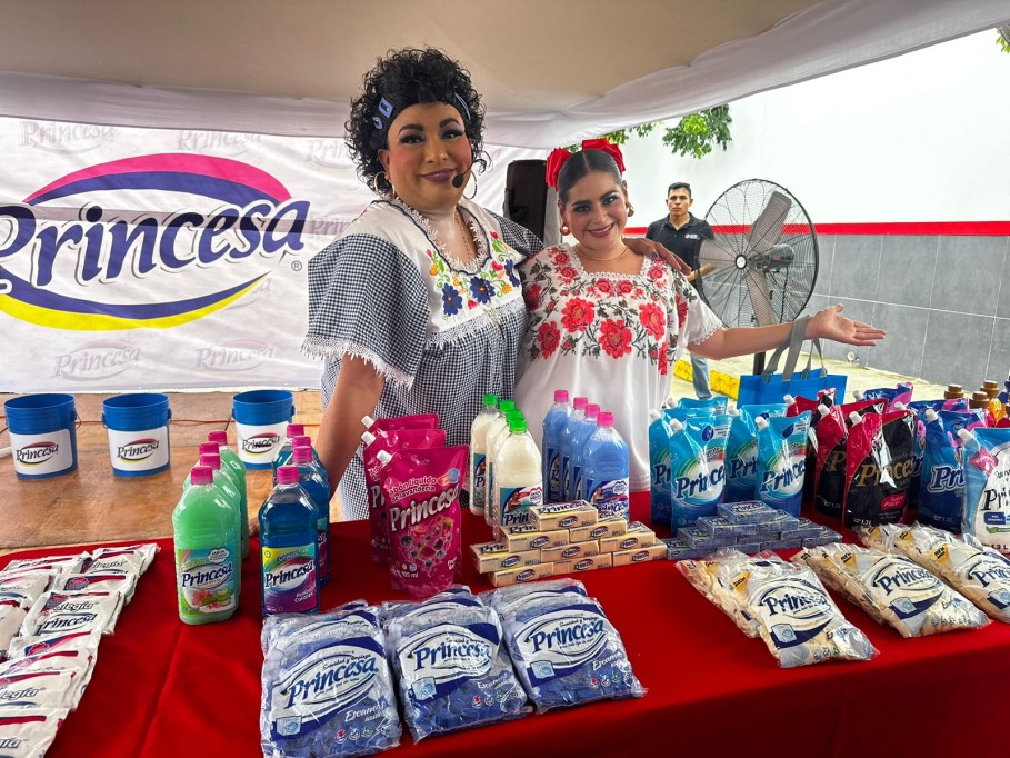 Inicia Dunosusa el “Tour del Proceso de Lavado Princesa”, con la “Tía Chayo” y “Karminia”