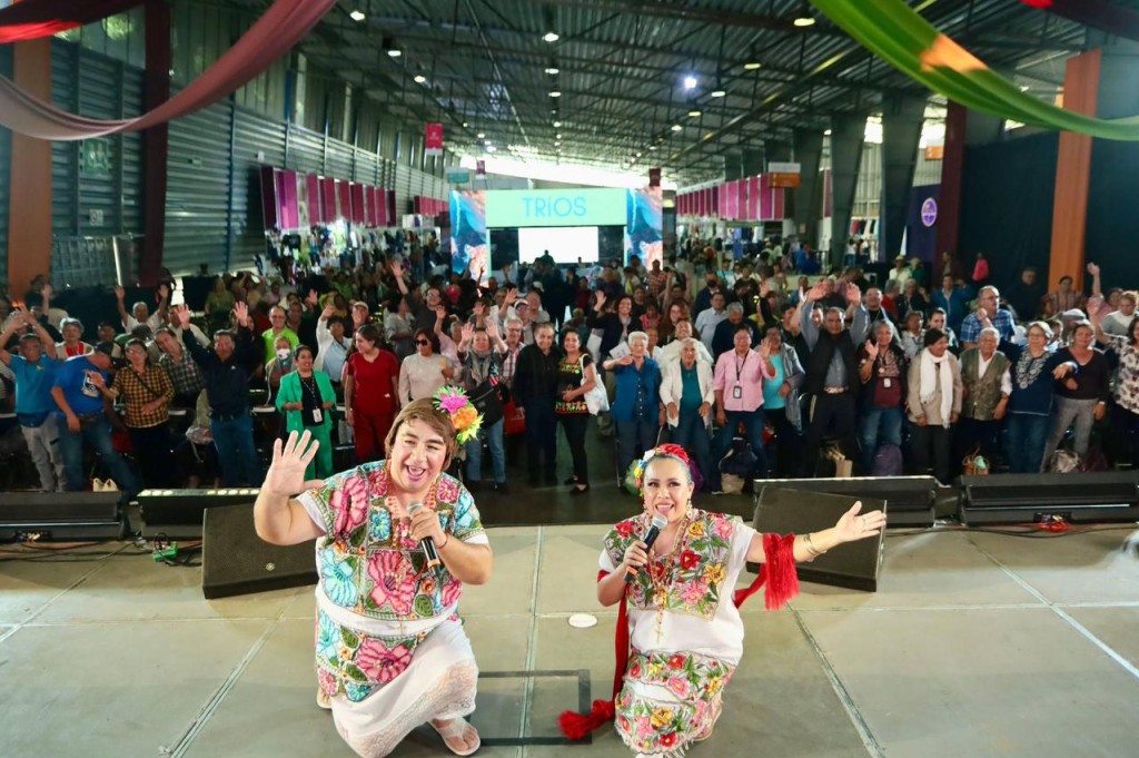 Recibe más de 15 mil visitantes la Semana Yucatán en México, en su primer fin de semana Recibe más de 15 mil visitantes la Semana Yucatán en México, en su primer fin de semana