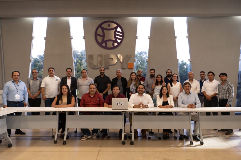 INTEL elige a la UPY para impulsar transformación tecnológica de México