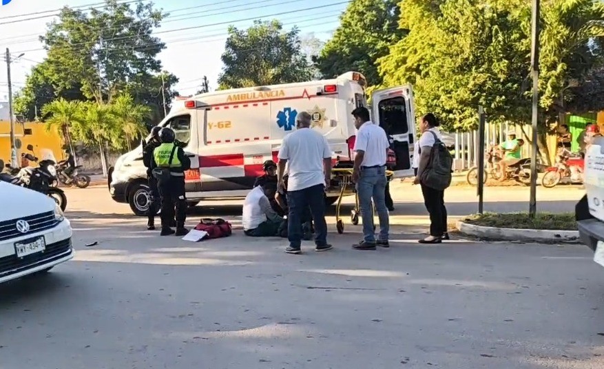 Estudiante del Conalep Tizimín sufre accidente en conflictiva zona vial; se reporta grave Estudiante del Conalep Tizimín sufre accidente en conflictiva zona vial; se reporta grave