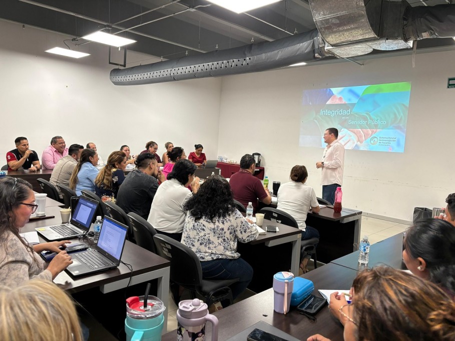 Fortalece Seseay la integridad en el servicio público a través de capacitaciones