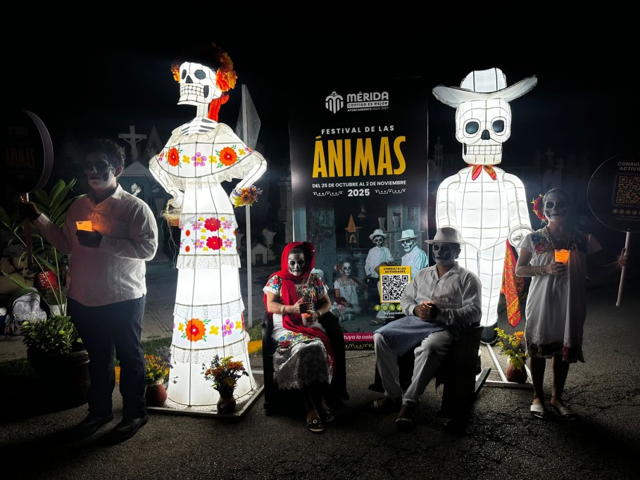 Esperan la participación de alrededor de 60 mil personas en el Paseo de las Ánimas Esperan la participación de alrededor de 60 mil personas en el Paseo de las Ánimas
