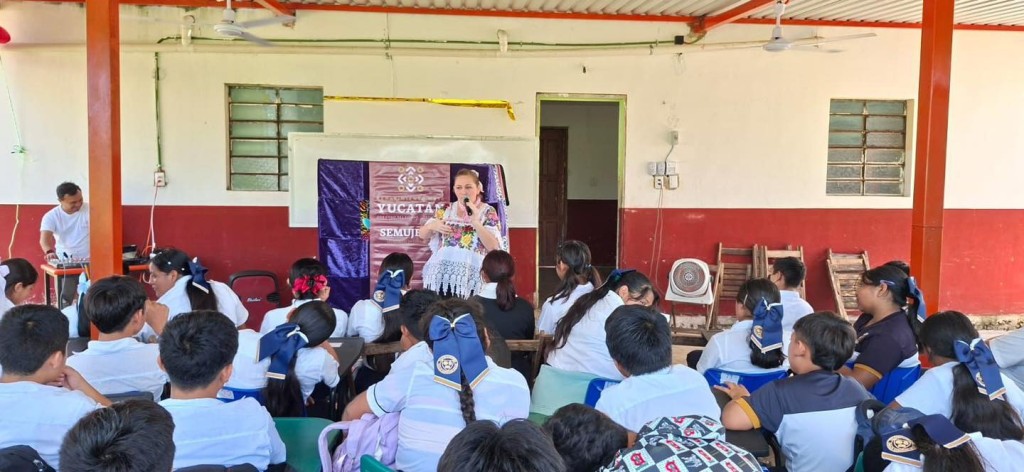 Imparten jornada de talleres “Por una vida libre de violencia”, en Santa Rosa y Anexas Imparten jornada de talleres “Por una vida libre de violencia”, en Santa Rosa y Anexas
