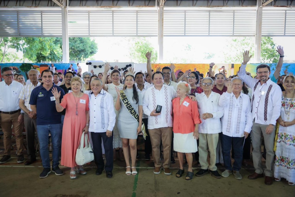 Celebran 50 aniversario de la Escuela Federal N° 5 “Alfredo Barrera Vásquez” Celebran 50 aniversario de la Escuela Federal N° 5 “Alfredo Barrera Vásquez”