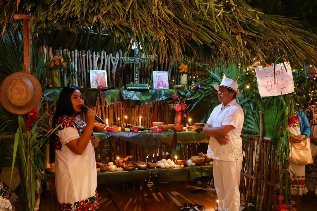 Con un festival cultural recuerdan a los muertos en Tizimín Con un festival cultural recuerdan a los muertos en Tizimín