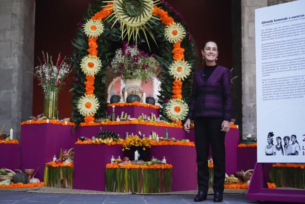 Dedica Claudia Sheinbaum Ofrenda de Día de Muertos a las mujeres indígenas Dedica Claudia Sheinbaum Ofrenda de Día de Muertos a las mujeres indígenas