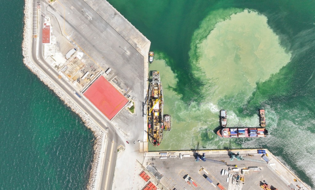 Amparo contra plataformas no frena obras en Progreso Amparo contra plataformas no frena obras en Progreso