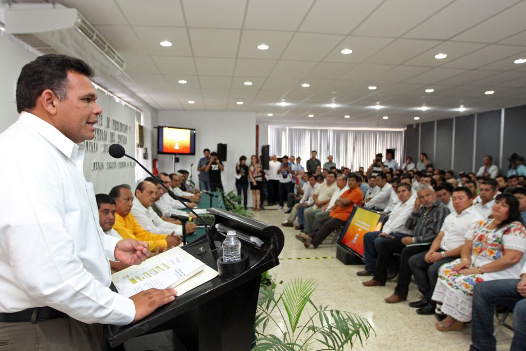 Proyectos de conectividad en yucatán durante el sexenio de Peña Nieto.