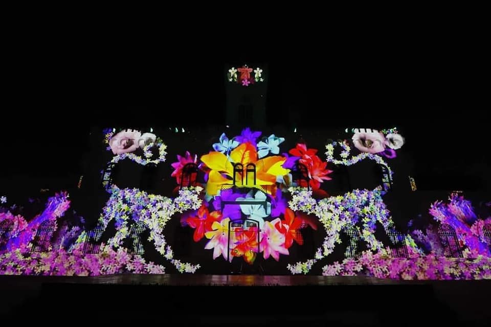 Arranca con éxito el “Videomapping Navideño” en el Parque de la Paz