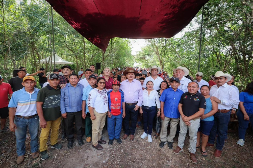 Impulsa Renacimiento Maya rehabilitación de caminos productivos